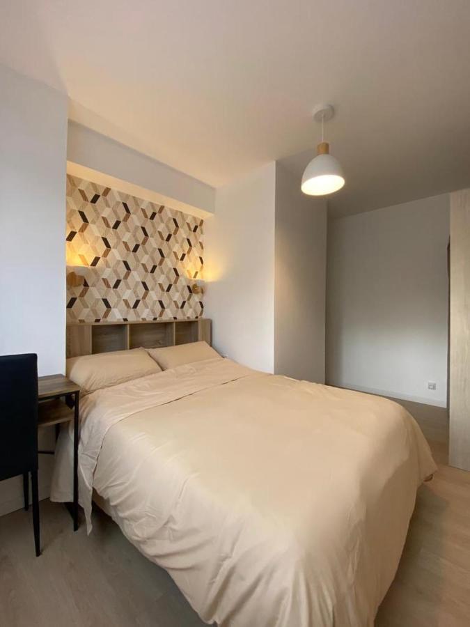 Sleep In La Mulatiere Apartment Bagian luar foto