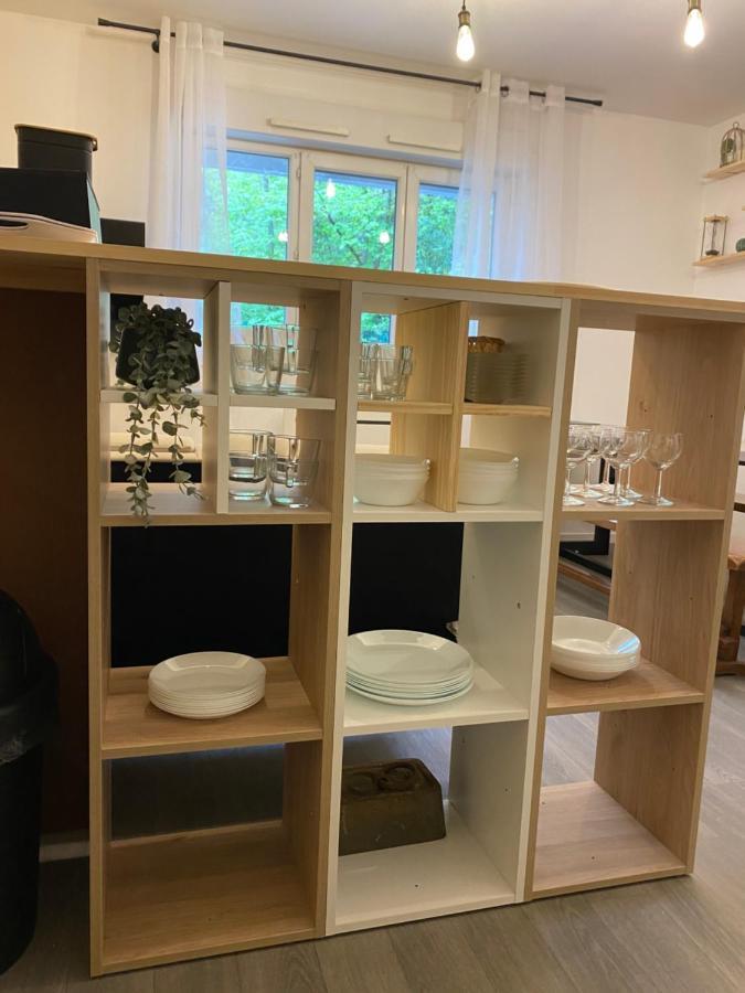 Sleep In La Mulatiere Apartment Bagian luar foto